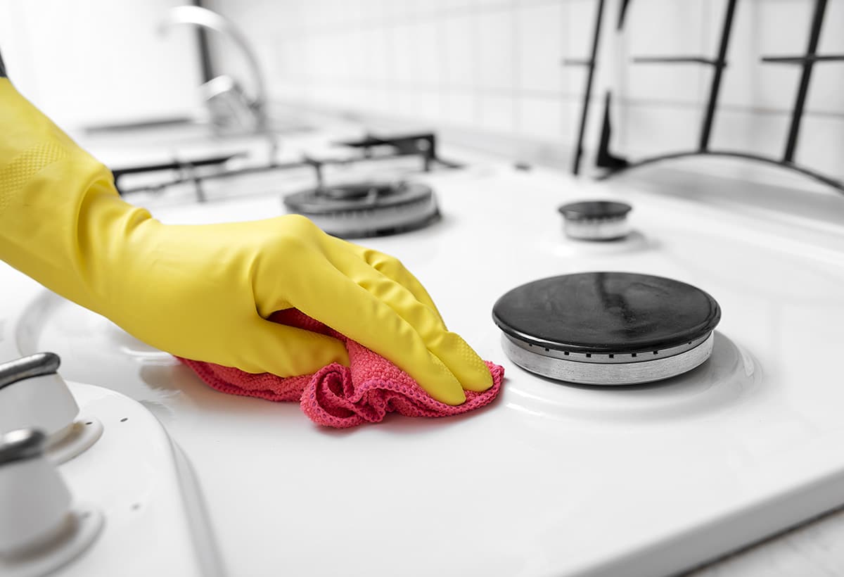 Comment nettoyer les ronds de cuisinière ?