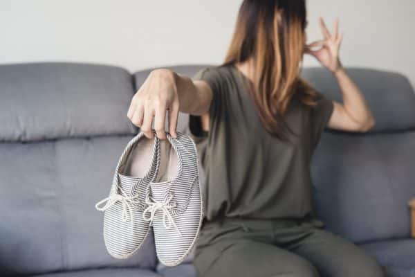 Comment enlever l’odeur des pantoufles ?