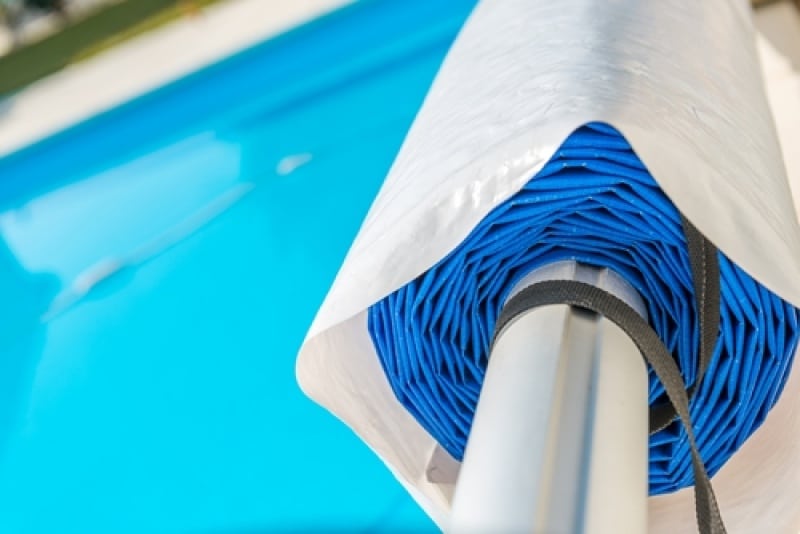 bâche piscine