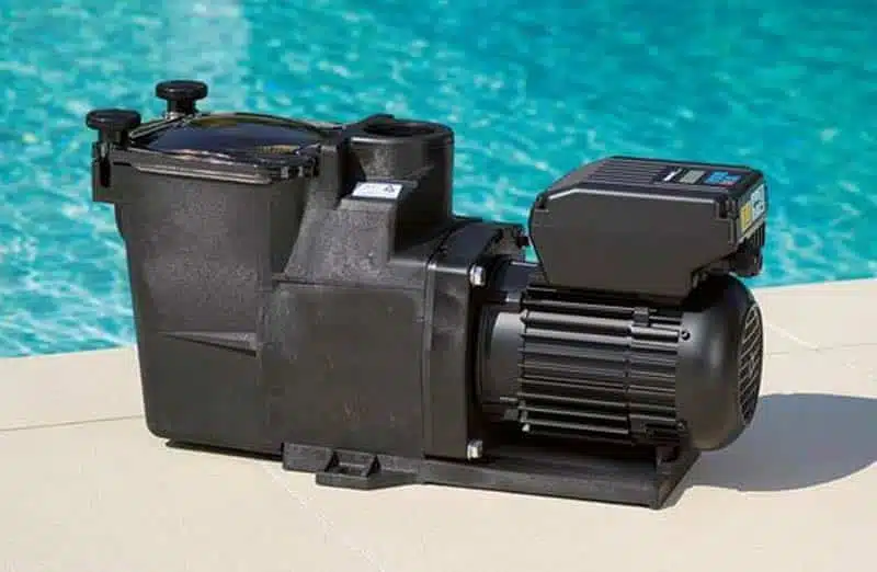Quelle puissance pour une pompe de piscine ?
