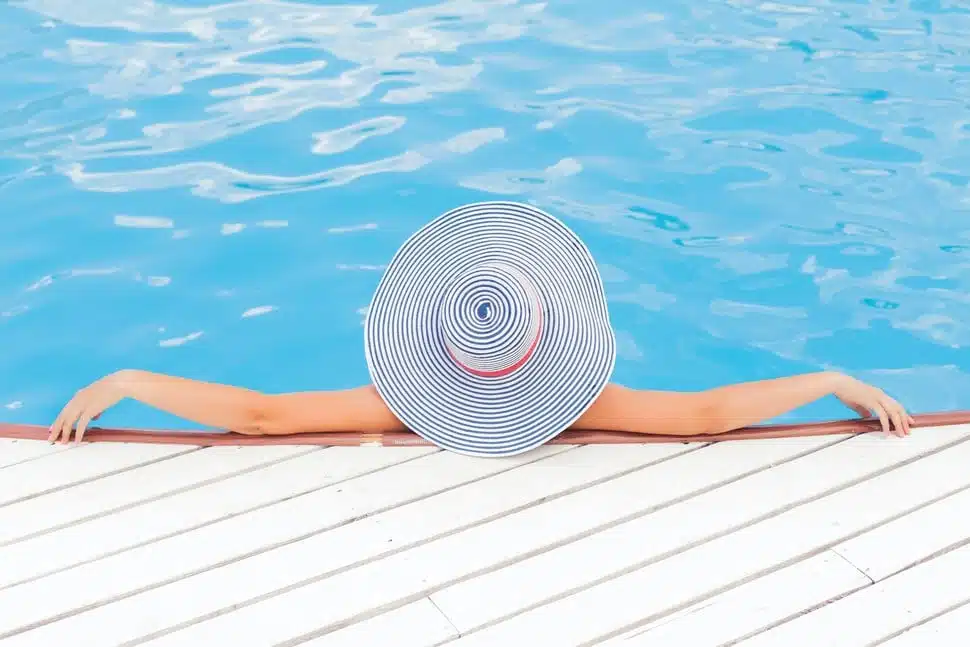 Les critères à considérer pour une pompe et un filtre de piscine adaptés à vos besoins